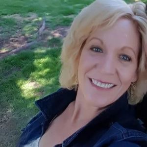 Meet your Posher, Janet